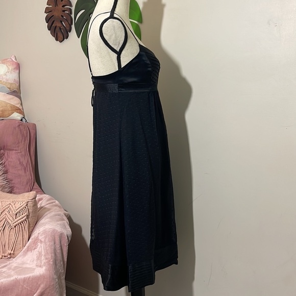 BCBGMaxAzria Sexy Little Black Silk Dress Sz. 4 - Picture 8 of 13